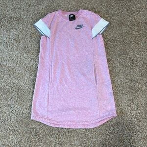 Nike pink kids dress with pockets